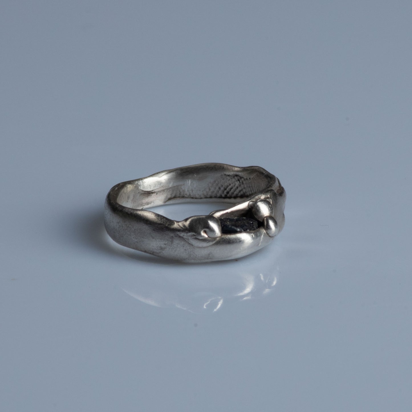Sterling Silver Ring with Raw Sapphire "Embrace"