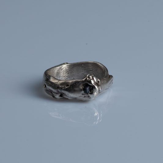 Sterling Silver Ring with Raw Sapphire "Treasure"