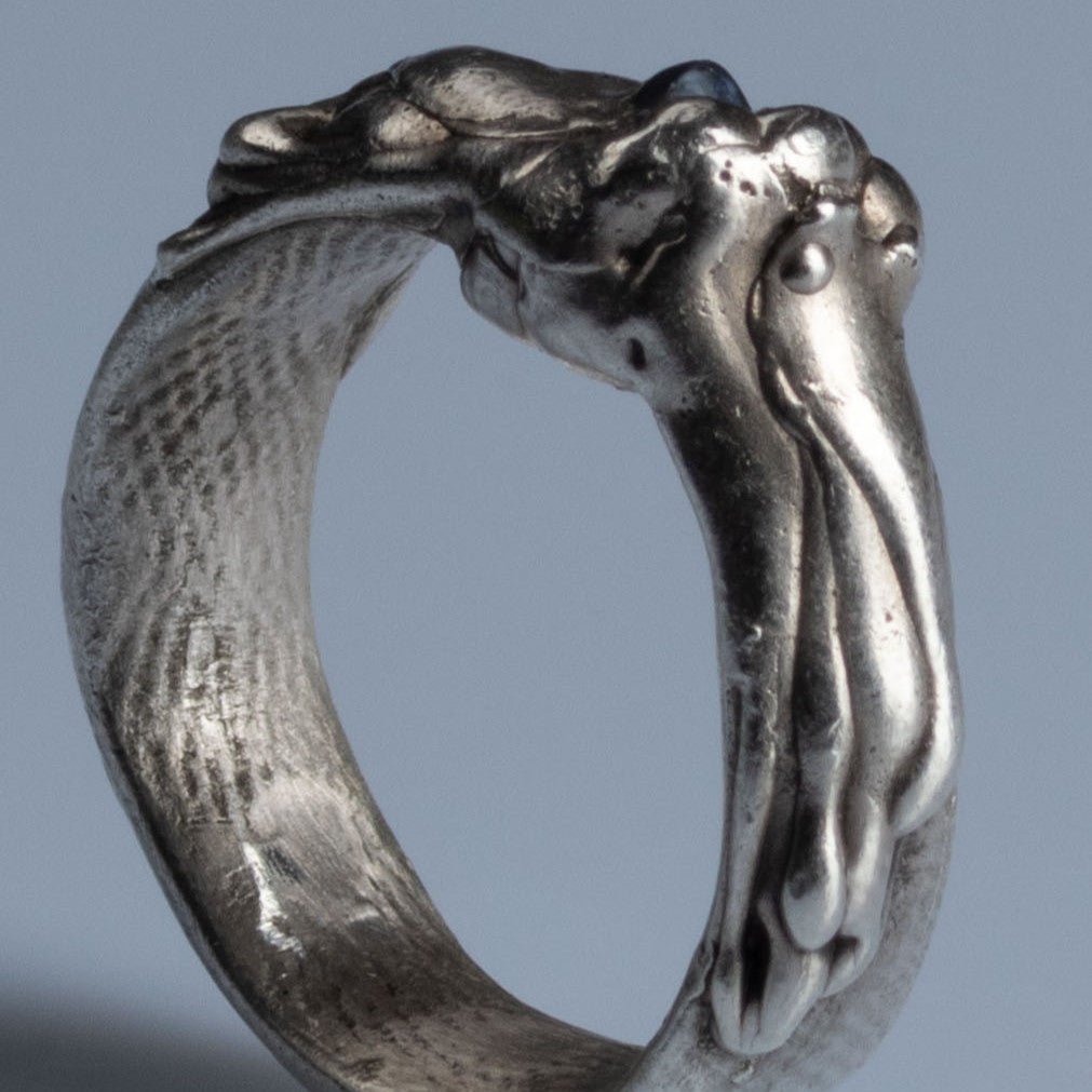 Sterling Silver Ring with Raw Sapphire "Treasure"